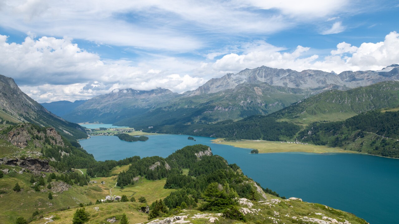 In nächster Nähe Energie in der Natur tanken (Bild: Grevasalvas).